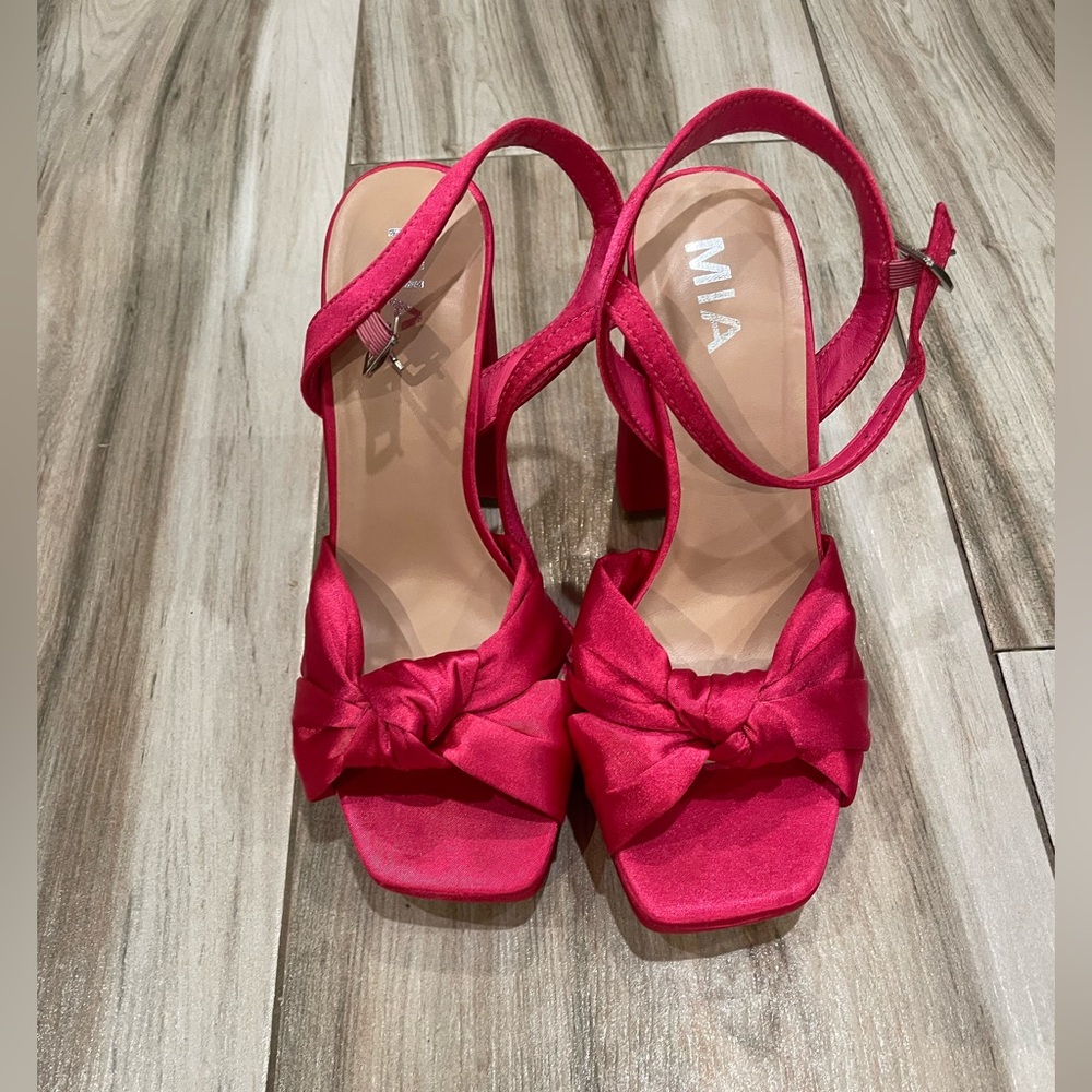 MIA Pink Heels with Bow Detail
